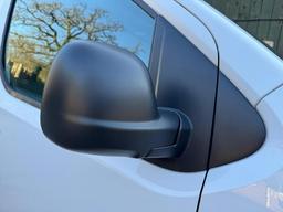 Peugeot Expert 2.0 BlueHDi 1400 Professional Premium Standard Panel Van MWB Euro 6 (s/s) 6dr at 39th