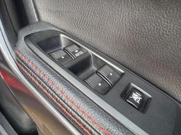 Ford Ranger 2.0 EcoBlue Stormtrak Pickup Double Cab 4dr Diesel Auto 4WD Euro 6 (s/s) (213 ps) at 30th