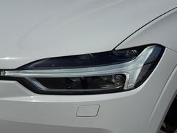 Volvo XC60 2.0 D4 R-Design Auto Euro 6 (s/s) 5dr at 46th