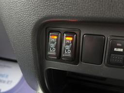 Mitsubishi L200 2.4 DI-D DC Challenger Auto 4WD Euro 6 4dr at 36th