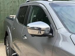 Nissan Navara 2.3 dCi Tekna Auto 4WD Euro 6 4dr at 37th