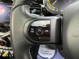 MINI Electric Hatch Cooper SE 32.6kWh Level 3 Auto 3dr at 32th