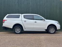 Mitsubishi L200 2.4 DI-D DC Barbarian Auto 4WD Euro 6 4dr at 14th