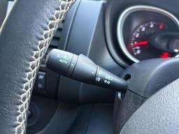 Renault Trafic 2.0 dCi ENERGY 28 Black Edition EDC SWB Standard Roof Euro 6 (s/s) 5dr at 31th