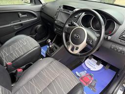 Kia Venga 1.6 EcoDynamics 3 Euro 5 (s/s) 5dr at 4th