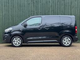 Citroen Dispatch 1.5 BlueHDi 1000 Enterprise Pro XS FWD 1 Euro 6 (s/s) 6dr at 5th