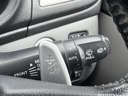 Mitsubishi L200 2.4 DI-D DC Barbarian Auto 4WD Euro 6 4dr at 26th