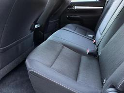 Toyota Hilux 2.4 D-4D Invincible Auto 4WD Euro 6 4dr (TSS, 3.5t) at 22th