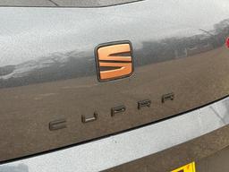 SEAT Leon 2.0 TSI Cupra 290 Lux DSG Euro 6 (s/s) 5dr at 33th