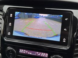 Mitsubishi L200 2.4 DI-D DC Challenger Auto 4WD Euro 6 4dr at 2th