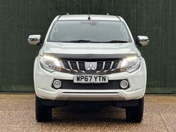 Mitsubishi L200 2.4 DI-D DC Barbarian Auto 4WD Euro 6 4dr at 5th