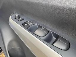 Nissan Navara 2.3 dCi N-Guard Auto 4WD Euro 6 4dr at 23th