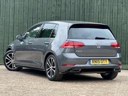 Volkswagen Golf 1.5 TSI EVO R-Line DSG Euro 6 (s/s) 5dr at 3th
