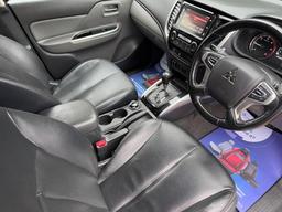 Mitsubishi L200 2.4 DI-D DC Challenger Auto 4WD Euro 6 4dr at 3th