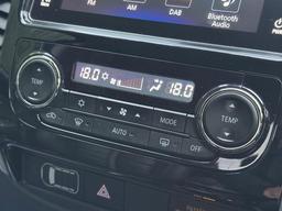 Mitsubishi L200 2.4 DI-D DC Barbarian 4WD Euro 6 4dr at 28th