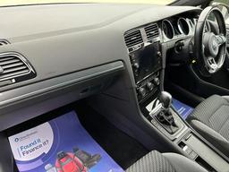 Volkswagen Golf 1.5 TSI EVO R-Line DSG Euro 6 (s/s) 5dr at 5th