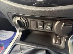 Nissan Navara 2.3 dCi Tekna 4WD Euro 6 (s/s) 4dr at 27th