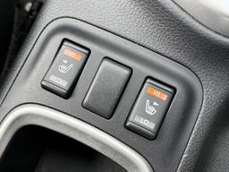 Nissan Navara 2.3 dCi Tekna Auto 4WD Euro 6 4dr at 31th