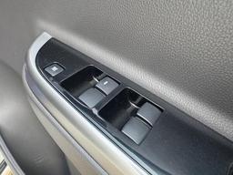 Mitsubishi L200 2.4 DI-D DC Barbarian Auto 4WD Euro 6 4dr at 42th