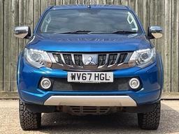 Mitsubishi L200 2.4 DI-D DC Barbarian Auto 4WD Euro 6 4dr at 6th