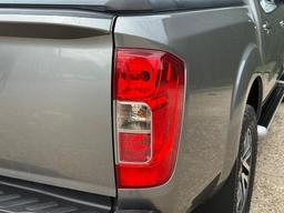 Nissan Navara 2.3 dCi Tekna Auto 4WD Euro 6 4dr at 43th