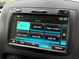 Renault Trafic 2.0 dCi ENERGY 28 Sport SWB Standard Roof Euro 6 (s/s) 5dr at 16th