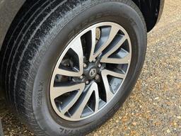 Nissan Navara 2.3 dCi Tekna Auto 4WD Euro 6 4dr at 34th