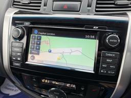 Nissan Navara 2.3 dCi Tekna Auto 4WD Euro 6 4dr at 3th