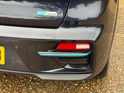 Kia Niro 64kWh 4 Auto 5dr at 47th