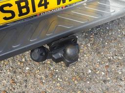 Nissan Navara 2.5 dCi Tekna Auto 4WD Euro 5 4dr at 40th