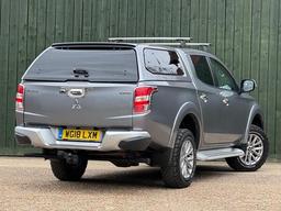 Mitsubishi L200 2.4 DI-D DC Barbarian Auto 4WD Euro 6 4dr at 3th