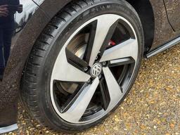 Volkswagen Golf 2.0 TSI GTI DSG Euro 6 (s/s) 5dr at 34th