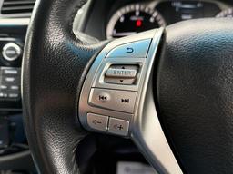 Nissan Navara 2.3 dCi Tekna Auto 4WD Euro 6 4dr at 27th