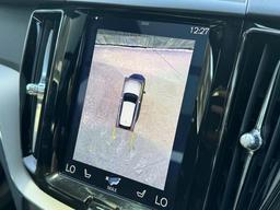Volvo XC60 2.0 D4 R-Design Auto Euro 6 (s/s) 5dr at 27th