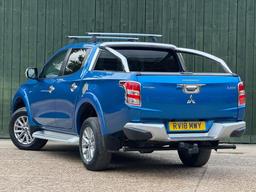 Mitsubishi L200 2.4 DI-D DC Barbarian 4WD Euro 6 4dr at 10th