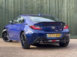 Toyota GR86 2.4 Boxer D-4S Euro 6 2dr at 12th