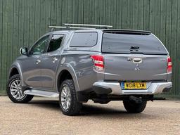 Mitsubishi L200 2.4 DI-D DC Barbarian Auto 4WD Euro 6 4dr at 7th