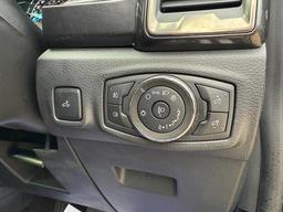 Ford Ranger 2.0 EcoBlue Thunder Pickup Double Cab 4dr Diesel Auto 4WD Euro 6 (s/s) (213 ps) at 33th