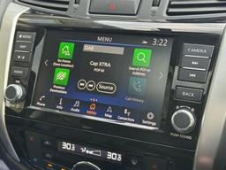 Nissan Navara 2.3 dCi N-Guard Auto 4WD Euro 6 4dr at 30th