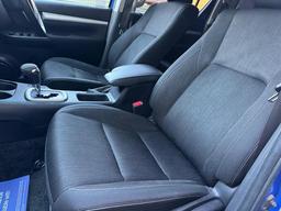 Toyota Hilux 2.4 D-4D Invincible Auto 4WD Euro 6 4dr (TSS, 3.5t) at 20th