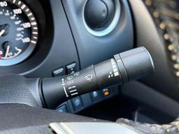 Nissan Navara 2.3 dCi Tekna 4WD Euro 6 (s/s) 4dr at 28th