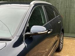 Kia Niro 64kWh 4 Auto 5dr at 42th