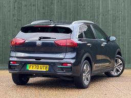 Kia Niro 64kWh 4 Auto 5dr at 27th