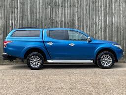 Mitsubishi L200 2.4 DI-D DC Barbarian Auto 4WD Euro 6 4dr at 17th