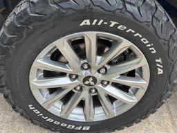 Mitsubishi L200 2.4 DI-D DC Barbarian Auto 4WD Euro 6 4dr at 30th