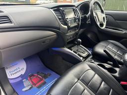 Mitsubishi L200 2.4 DI-D DC Barbarian Auto 4WD Euro 6 4dr at 4th