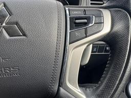 Mitsubishi L200 2.4 DI-D DC Barbarian Auto 4WD Euro 6 4dr at 22th