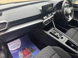 SEAT Leon 1.4 eHybrid 12.8kWh FR DSG Euro 6 (s/s) 5dr at 6th