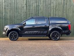 Nissan Navara 2.3 dCi N-Guard Auto 4WD Euro 6 4dr at 10th