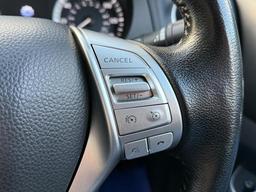 Nissan Navara 2.3 dCi Tekna 4WD Euro 6 (s/s) 4dr at 30th